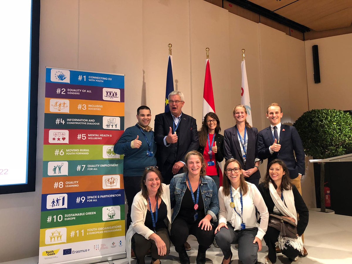 Forumjeunes_BE's tweet photo. Notre BeYA est à la conférence européenne de la Jeunesse à Vienne! Au programme: travail sur la promotion et la collaboration, entre les divers acteurs impliqués, afin que les 11 Youth Goals, établis lors de la conférence de Sofia, se concrétisent. #YouthConf #EUYCVienna #CJCF https://t.co/yalTSfLoku