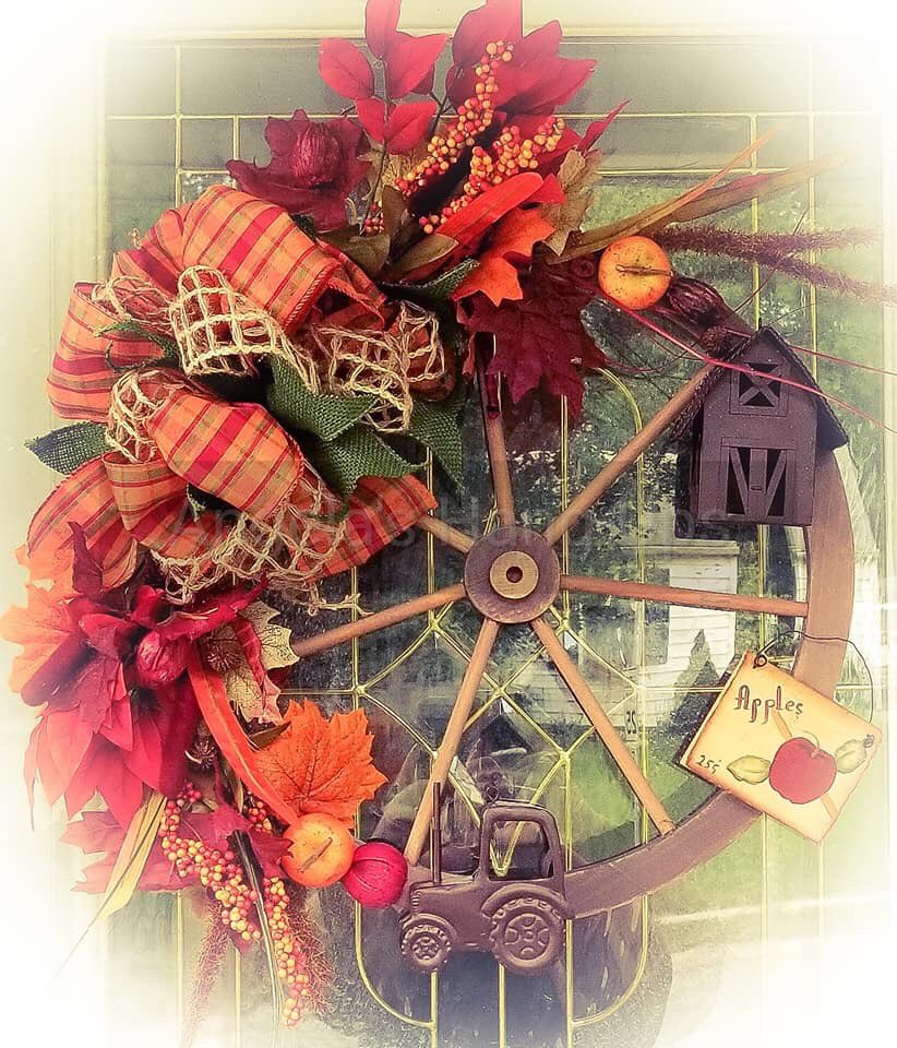 WHSCraftFair's tweet photo. ➖ANGELA’S HANG-UPS➖
Give you front door 🚪 a new look with a beautiful fall 🍁 wreath! These are just a few of the one of a kind wreaths Angela will be offering on November 10th!
#WHSCRAFTFAIR #November10th #falldoordecor https://t.co/aQid3vTFbn