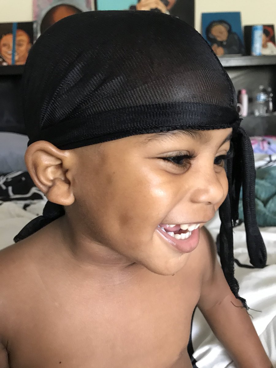 dajjrambo's tweet photo. He said “Look like Daddy mom mom” because he wanna be just like his dad  😩😭. https://t.co/qNjW7mOxiB