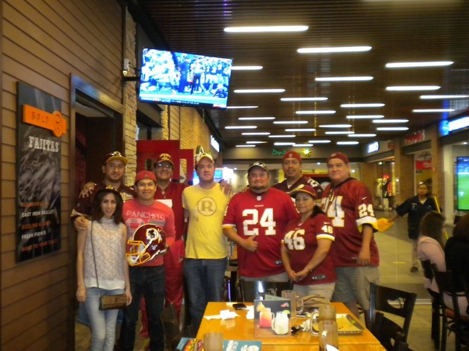 httrmx's tweet image. Reunión con miembros de @httrmx  y @maicopasquel comentarista de @ESPNmx