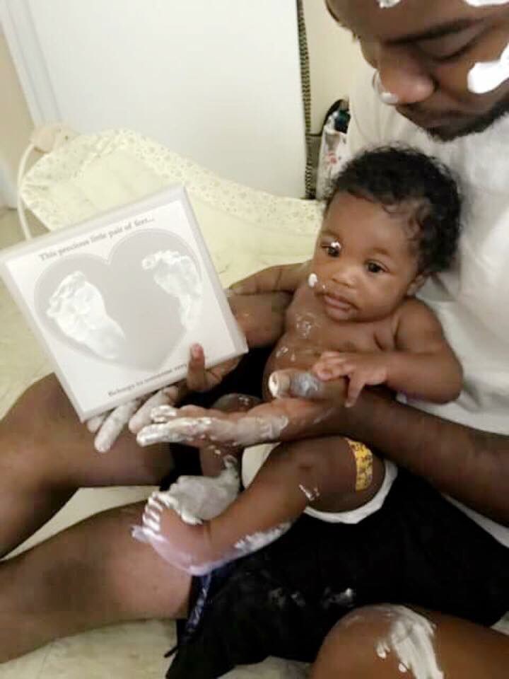 cryybabycaancer's tweet photo. I witnessed the most heart breaking moment 08/30/18 as my bestfriend received over the phone news that her baby’s father was in a car accident with 2 other people and they all 3 died after trying to get ahold of him for 24 hours. My heart hurts. Pierre watch over your fam❤️👼🏾 https://t.co/WGsDhtZksv