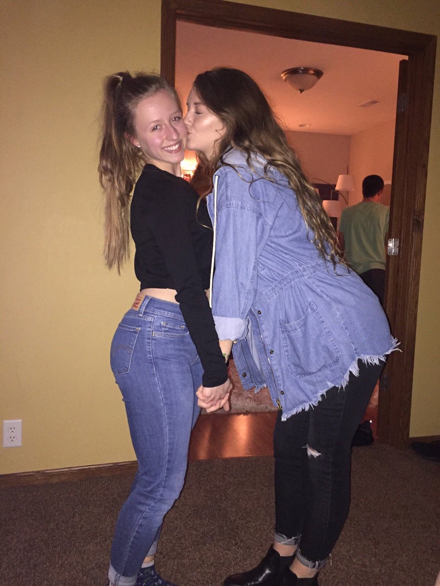 abby moore tweet media