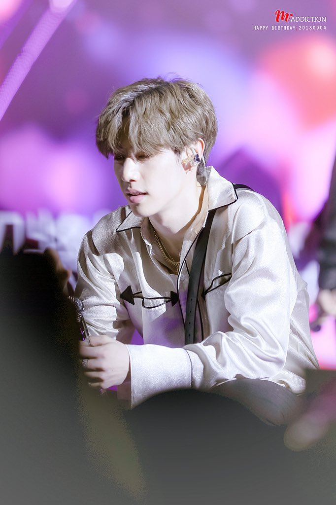 Maddiction_904's tweet photo. ❤️Your happiness means the world to me❤️

Happy birthday🐰🎂🎁🎉🥕🍕🍟🥂

@mtuan93 @DorineTuan 
#XCIIIMARKDAY 
#MARK #MARKTUAN
#段宜恩 #마크 #GOT7 https://t.co/RDiNVnQ7WJ