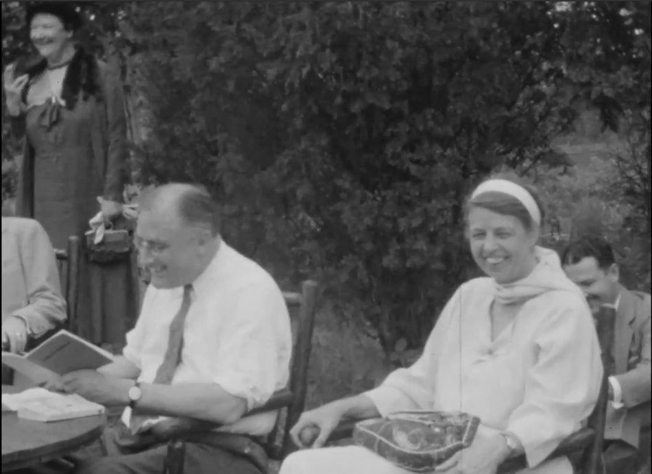 FDRLibrary's tweet photo. On #LaborDayWeekend 1934, the #Roosevelts threw one of their famous hot dog picnics at #Valkill complete with beer and lawn games with friends and family. Watch the full clip: https://t.co/3qnVJvEtOK @NPS_HydePark https://t.co/T8e7vM4NBV