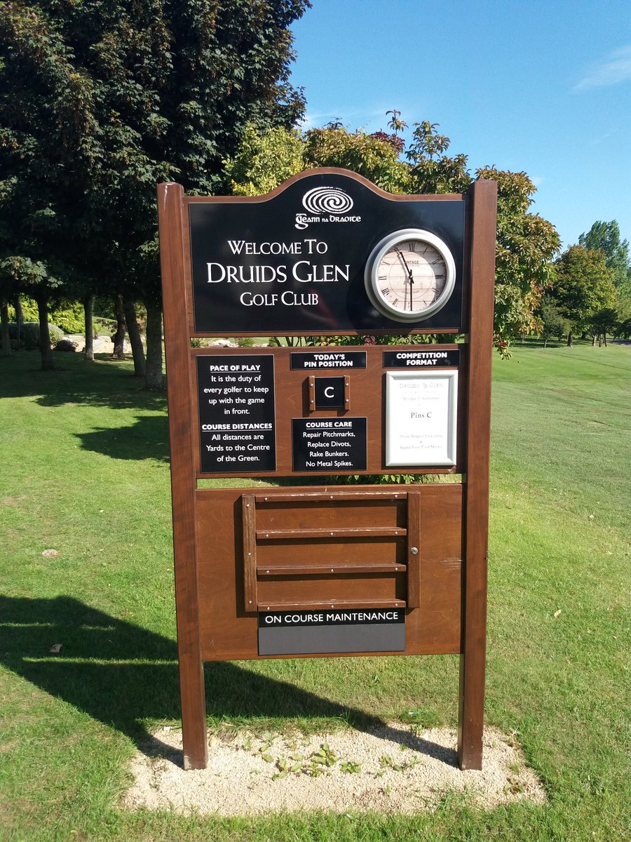 CiaranMurphy24's tweet photo. No need to guess where I ended up off the first today!! @4golfonline @YGTRory @CoachLockey #treeball #raystrees https://t.co/7YlGeIUYjq