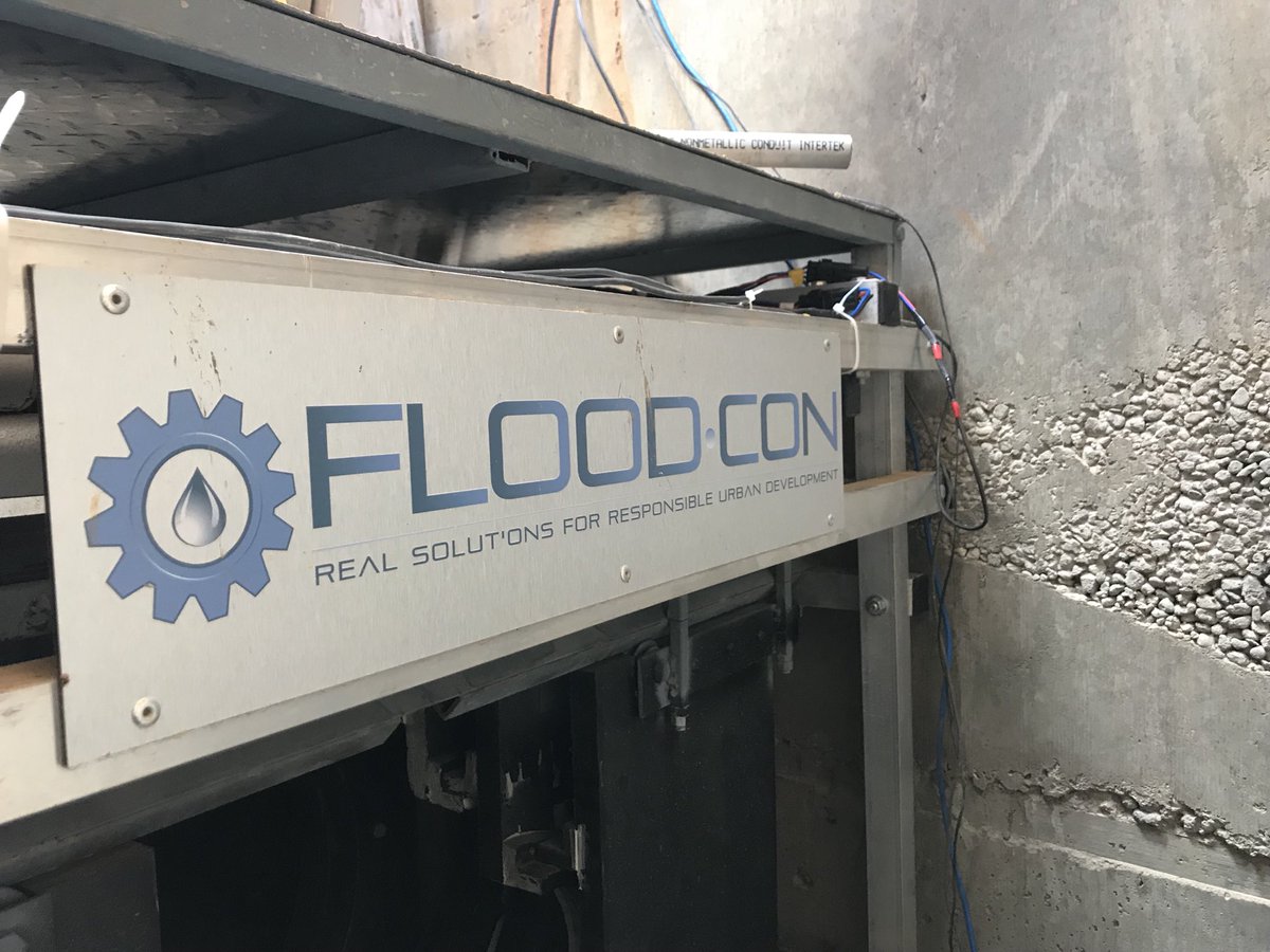 FloodCon's tweet photo. Putting the labor in Labor Day at the Valleydale site!  Finishing up solar power panels for the Beast! 🙌🏻 
Check us out online at: https://t.co/y1pbInUhC2

#weworknwhiletheysleep #entrepreneurlife #floodcon #stormwatermanagement #floodcontrol #urbandevelopment https://t.co/uMgESD75Sl