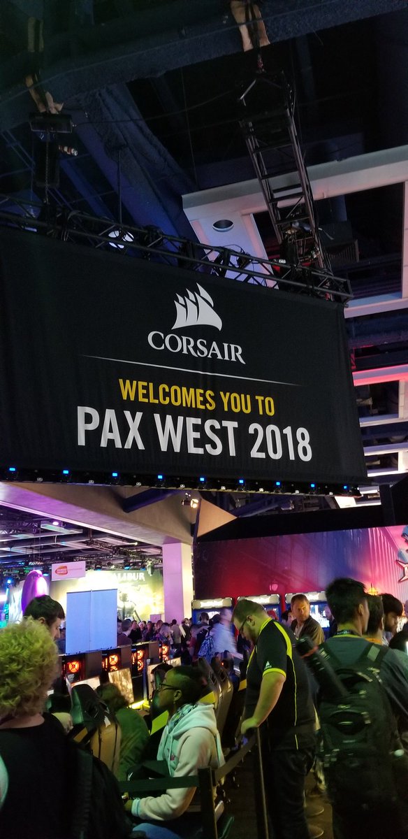 PHUDUCK's tweet photo. @CORSAIR https://t.co/LUt8g4Go04