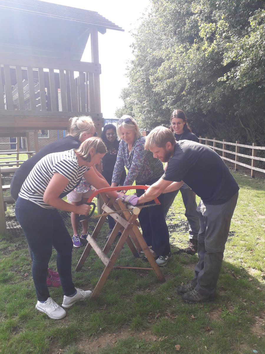 CleoAlper's tweet photo. Amazing INSET day today at Downview Primary School! Thank you to all the staff who made it a great day. I am confident in your tool safety and creativity for your future forest school sessions @SussexWildlife #ForestSchools #LedermanTrainee https://t.co/Cz4z5gyRE9