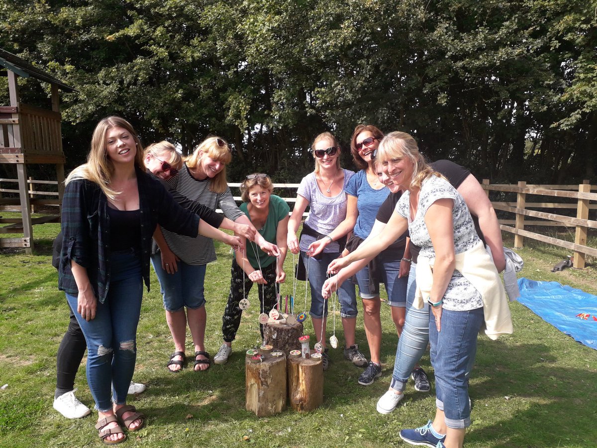 CleoAlper's tweet photo. Amazing INSET day today at Downview Primary School! Thank you to all the staff who made it a great day. I am confident in your tool safety and creativity for your future forest school sessions @SussexWildlife #ForestSchools #LedermanTrainee https://t.co/Cz4z5gyRE9