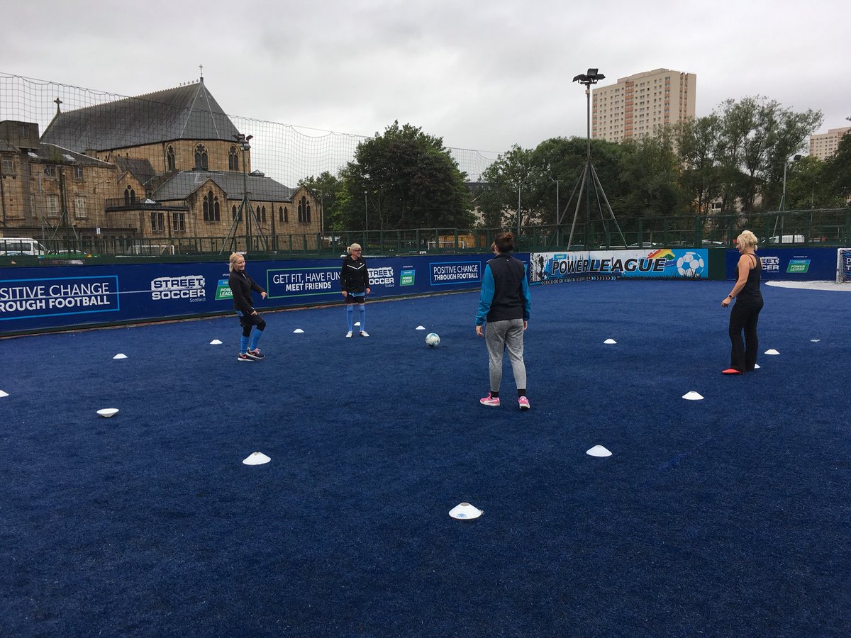 SSS_SarahR's tweet photo. Great work this morning from the lassies Street 45 session @streetsoccerSCO we worked on possession, defending and general feet work. Well done Everyone! #improveeveryweek#100%effort#yourbestyou#headinthegame#goalsettinggoalsweating#squadgoal#teamwork#fun#laughter#fitness https://t.co/pO2E8tG7nb