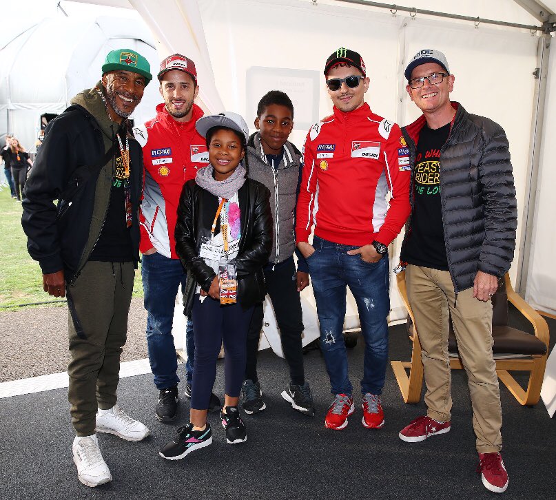 SteveKeys66's tweet photo. We had a grand time out Day of Champions this year. Showing our support for @2WheelsforLife is always a pleasure. Happy Monday everyone @DannyJohnJules  #TwoWheelsOneLove https://t.co/HRhTROfjwH