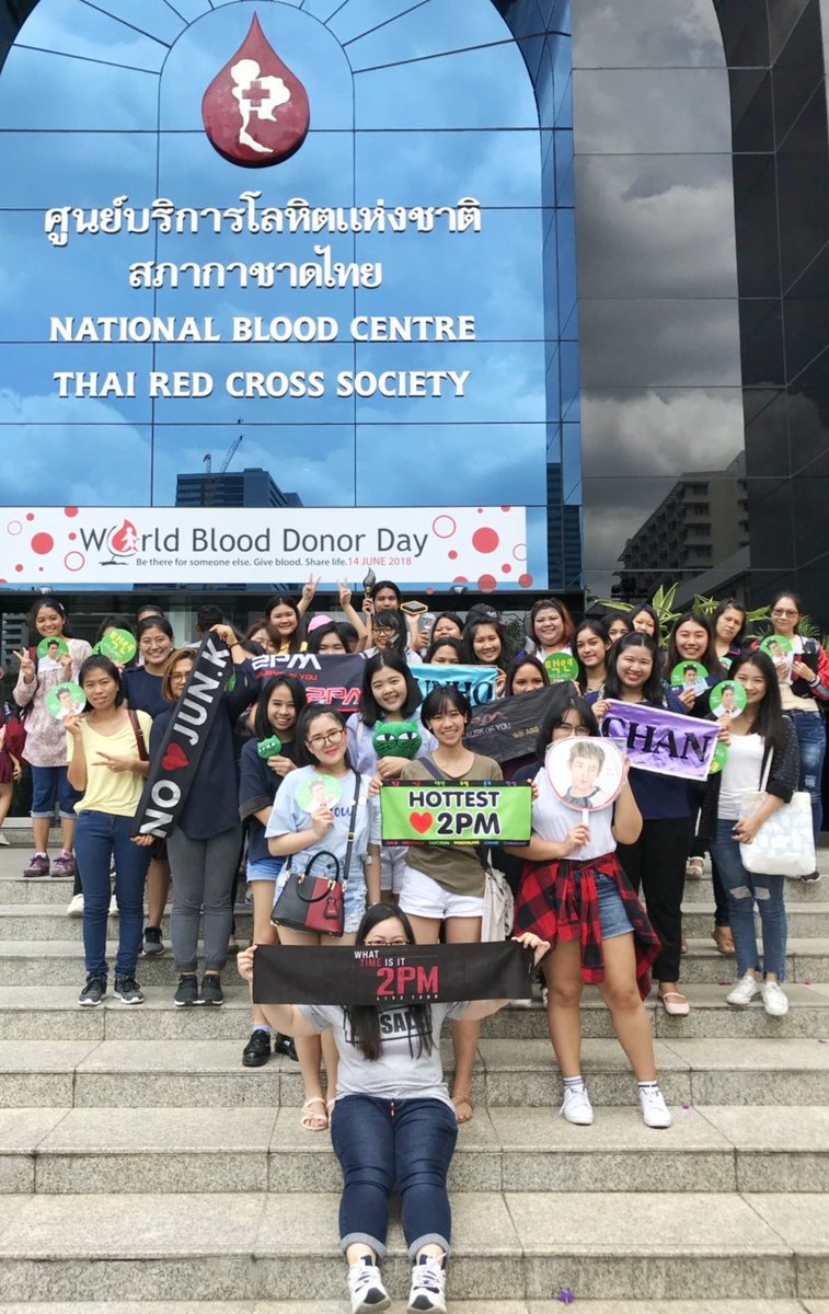 2pmlovethailand's tweet photo. Thanks to 2PM. Our inspiration in giving back to make the world a better place. @Jun2daKAY @Khunnie0624 @taeccool @0430yes @dlwnsghek @2PMagreement211 #10YearsWith2PM https://t.co/oti8e3ufRa