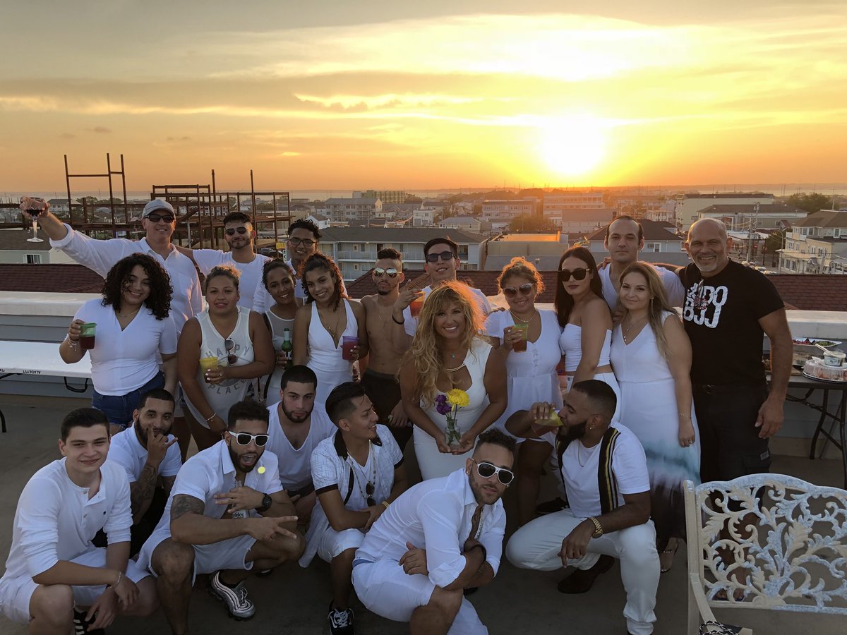 opticalacademy1's tweet photo. #HappyLaborDay from #OpticalAcademy @AbbyAyoub @OAAlliances https://t.co/nn5nQLkdZ6