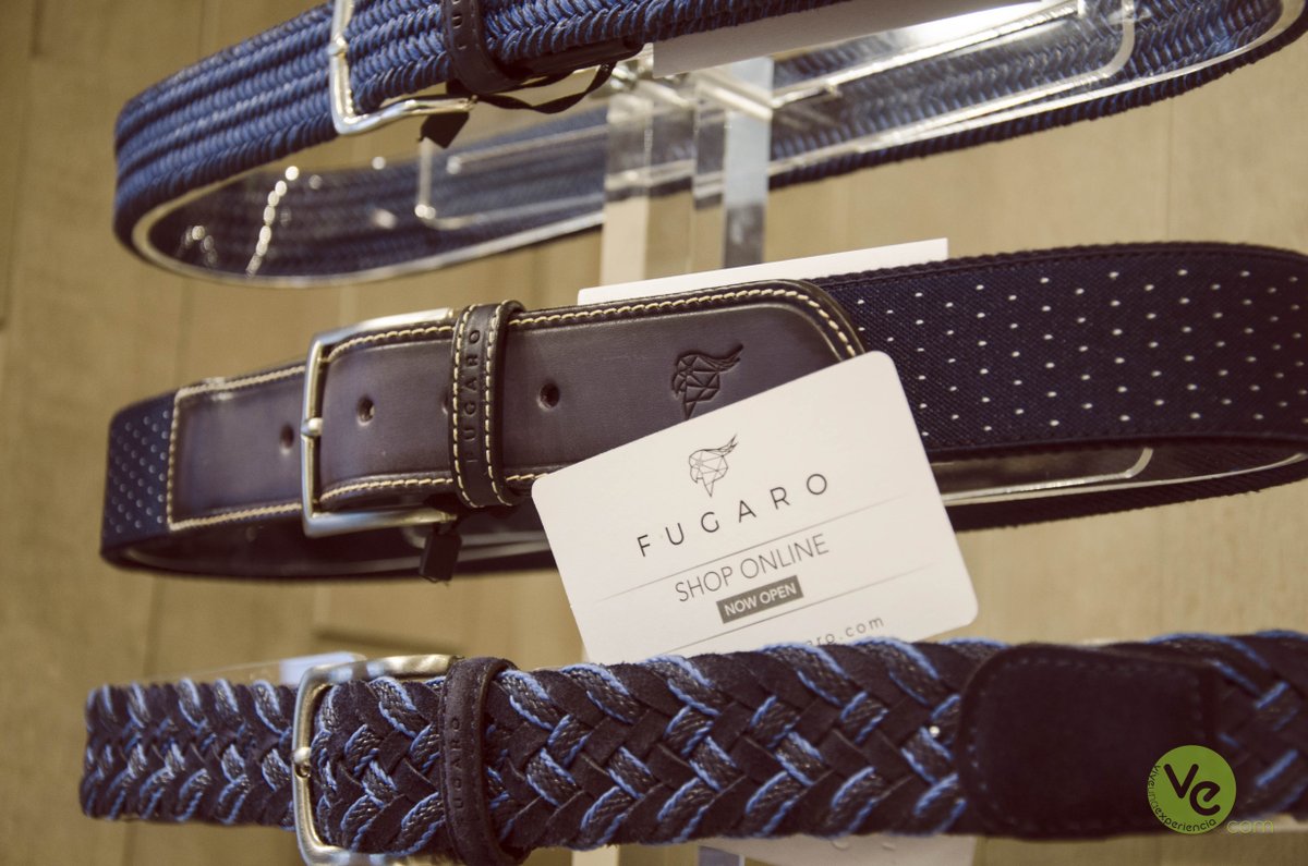 V1Experiencia's tweet photo. Descubre la moda más exclusiva y elegante en Louis Fugaro ¡y no te olvides de acompañar tu traje con un original cinturón a juego!
.
#viveunaexperiencia #experiencia #marbella #costadelsol #moda #puertobanus #men https://t.co/lZCKG91t7k
