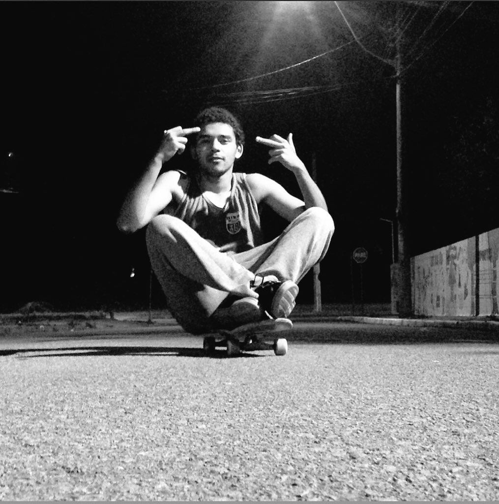 AndersonCris27's tweet photo. Fuck my republic ... 🖕🏾🔥
#fuck #eleicoes2018 #beat #Brasil #acordapovo https://t.co/gjZV24EisV