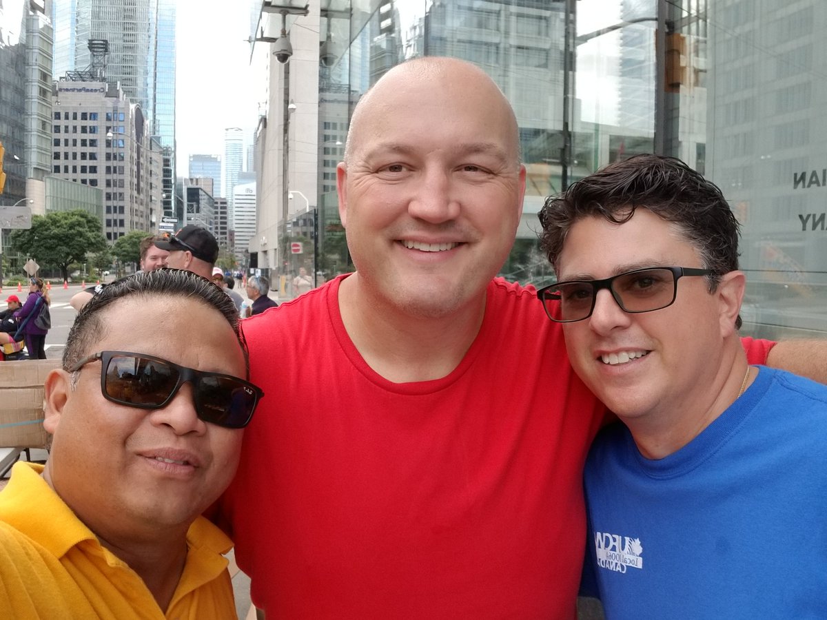 BanaagAlex's tweet photo. Proud to have my @UFCW1006A Brothers at the #2018Totontolabourday !
@UFCWCanada #UnionStrong #unionforallworkers #yourvoiceatwork #1u https://t.co/tGBXshO72c