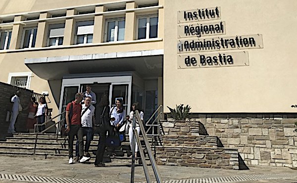 corsenetinfos's tweet photo. Bastia : La 38 ème promotion de l'IRA fait sa rentrée https://t.co/JtMR4R6D3X https://t.co/35qmu7xTWQ