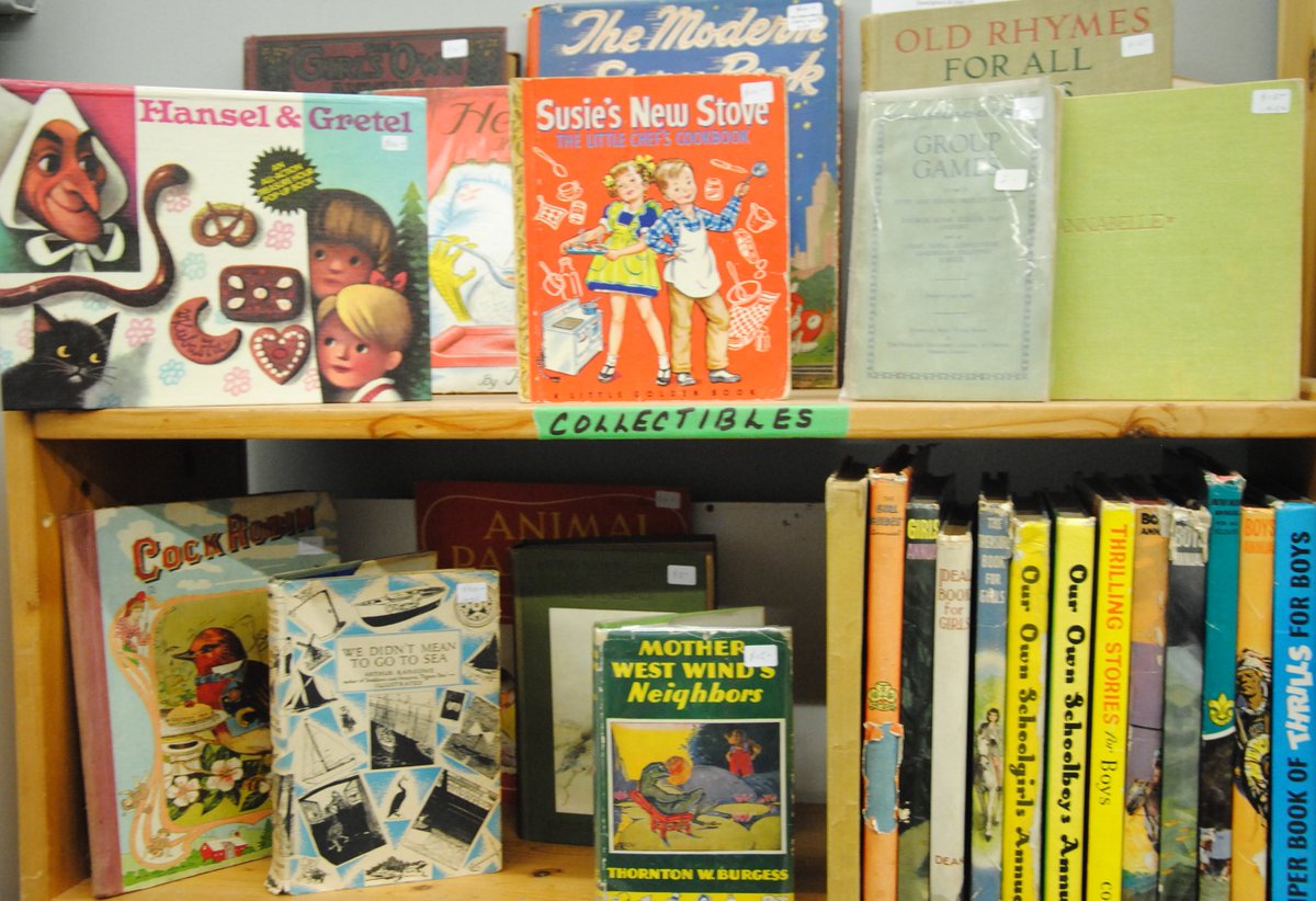 VCKSA1's tweet photo. #ygkSymphony #BookFair opens Wednesday at 4 PM.  Children's, collectible &amp; antique books, sheet music, talking books, etc.  Details:  https://t.co/Kxj2kz5L5g https://t.co/TGNAEJwe42