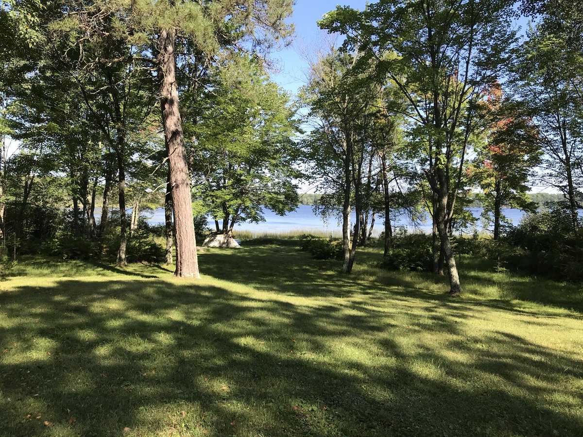 GoBigRedIron's tweet photo. #happyplace #huntingshack #MN https://t.co/3PHcIfCI8n