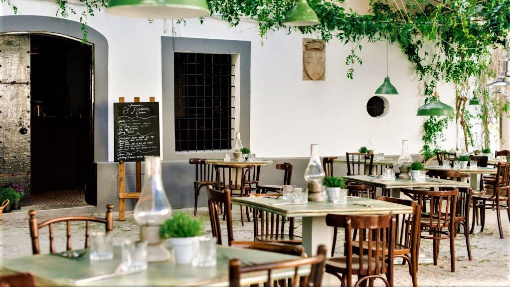 ChatBottle's tweet photo. Restaurant Review Funnel for Messenger on @botmakers_net
>
Generate more customer reviews and social proof on your Facebook business page! 🍴🍲🌟
.
Check out for more details 👇
https://t.co/tkss65WV4E
.
.
#botmakers_template #botmakers_news #user_engagement #restaurant #contest https://t.co/WhitFEDWRV