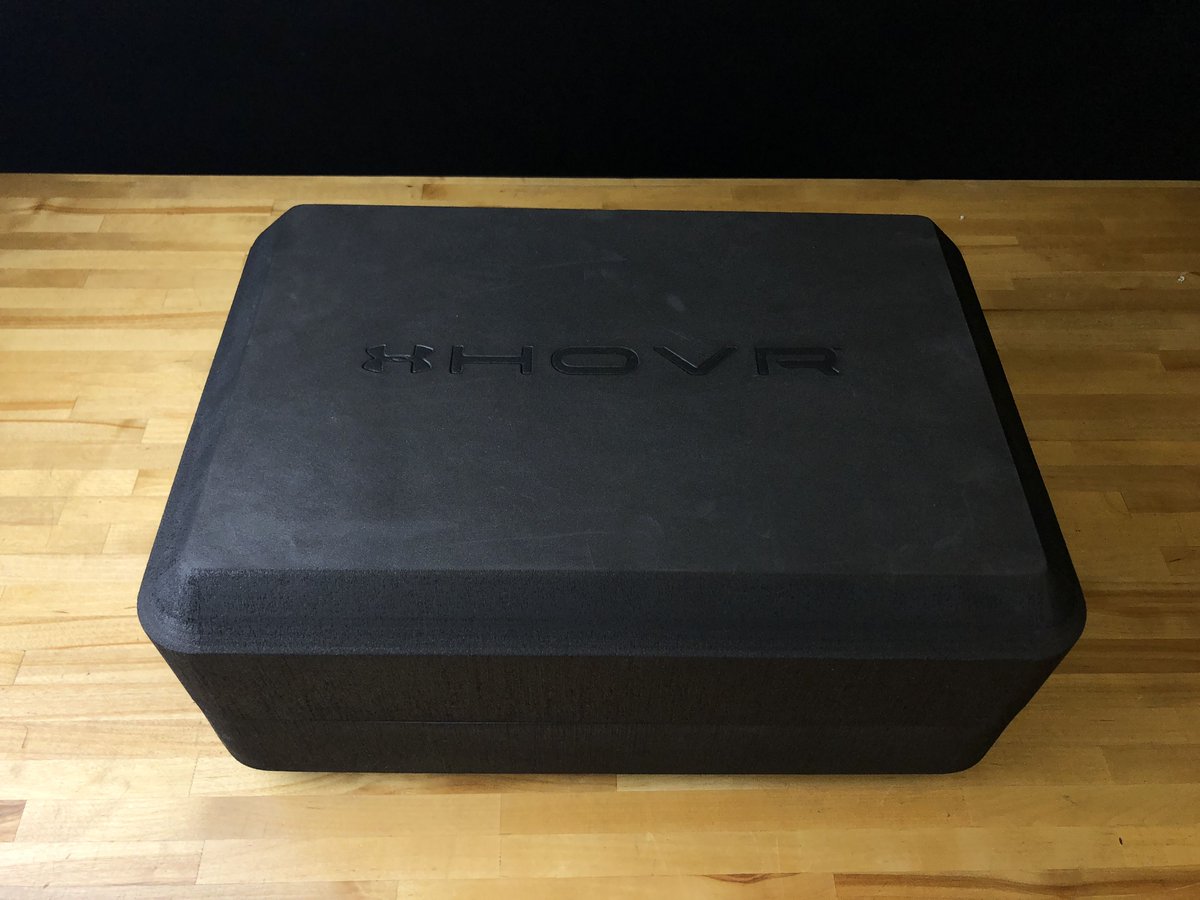 KicksFinder's tweet photo. GIVEAWAY! Under Armour HOVR Phantom Running Shoes with special promo packaging. We have two pairs in two different sizes. 

1 - Like this post.
2 - Retweet with your size.

US only and must be following us. We'll select two winners on Tuesday and ship them to you! https://t.co/3d5swZpbNk