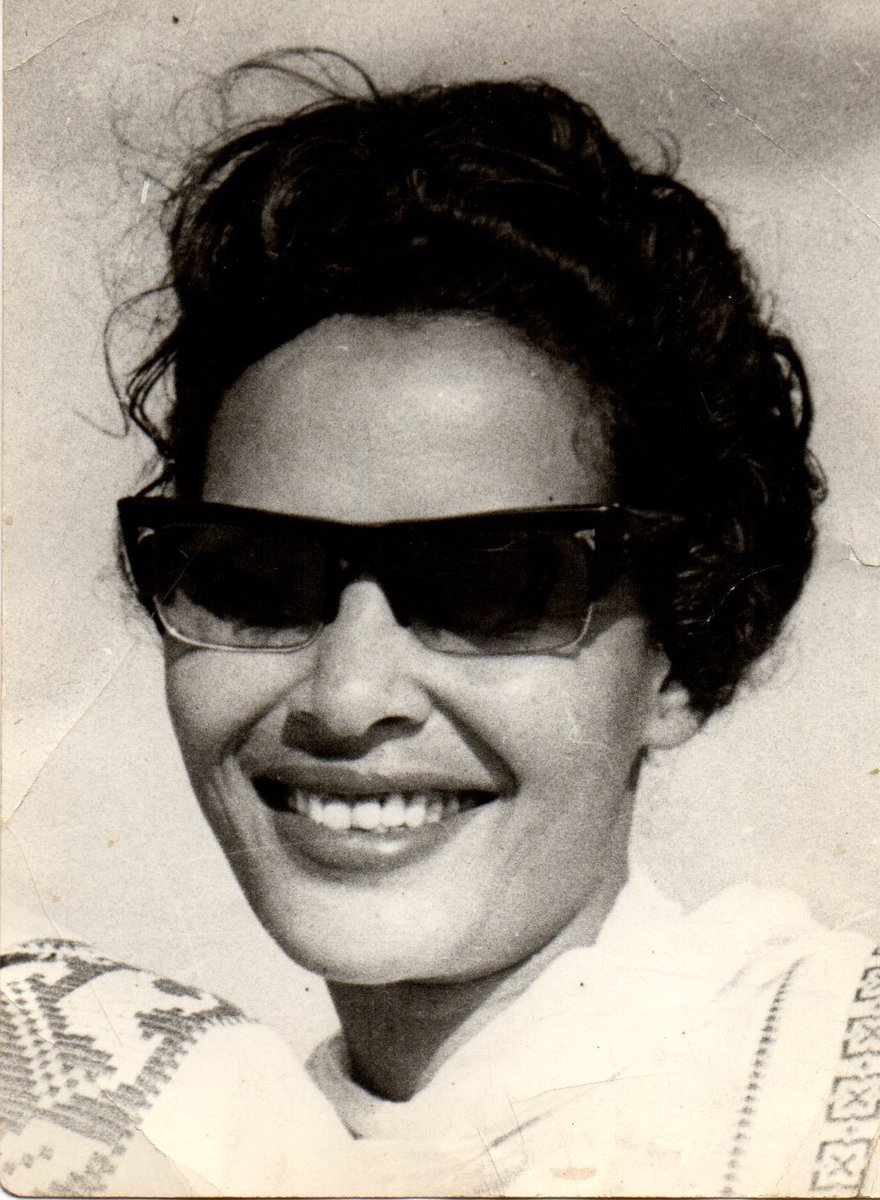 awesometapes's tweet photo. *Got that new release announcement feeling today... Asnakech Worku, Ethiopian cultural icon who broke more barriers than you can imagine while making intensely personal music on an ancient instrument https://t.co/RajKKsKAeI https://t.co/OXfafjnlC7