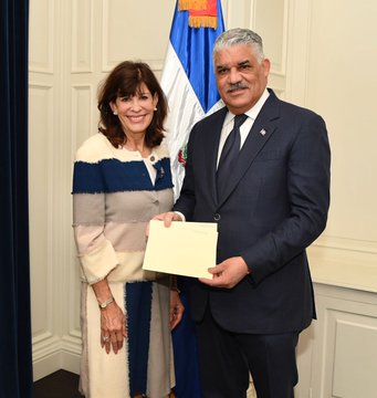 View image on Twitter