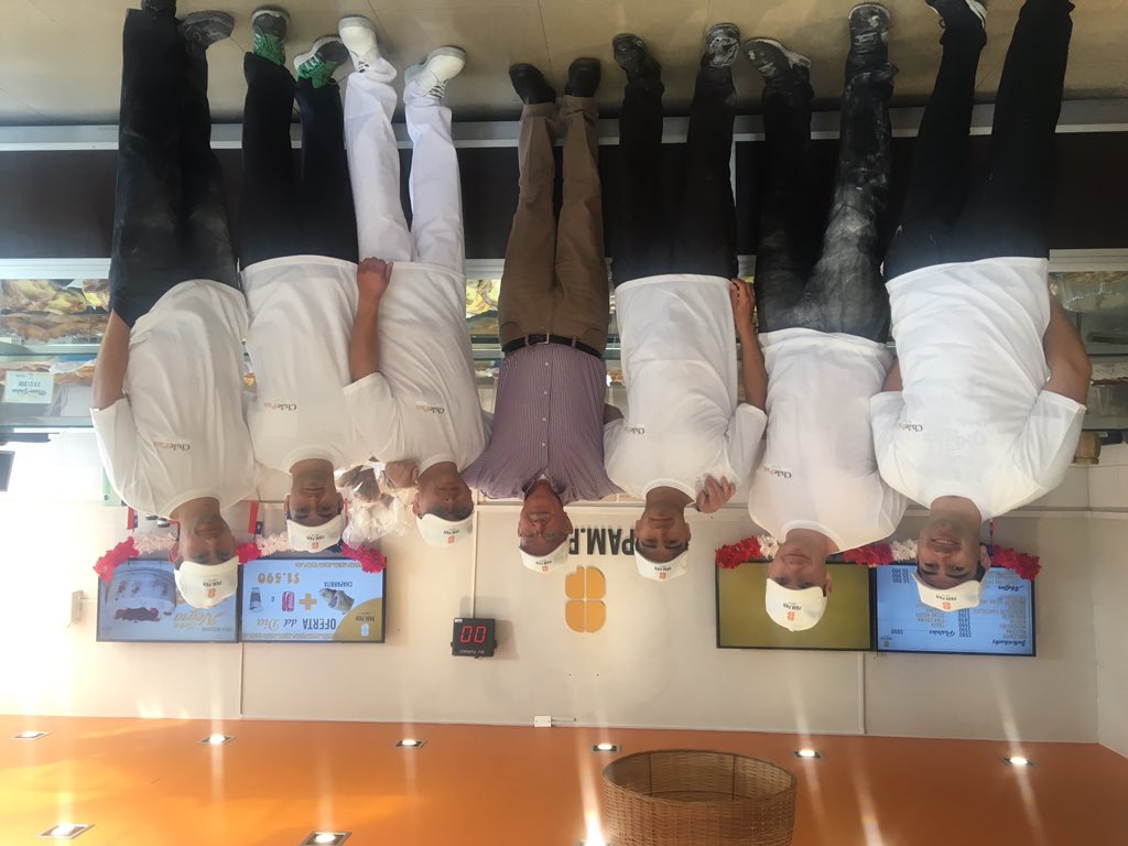Chileppan's tweet photo. Cerrando curso de capacitación en nuestra #EscuelaProductiva
#EscuelaChilepan, que se desarrolla en dependencias de la #Panaderia #PamPan .
Estos alumnos pertenecen a la #Fach , en convenio con #PamPan y #Chilepan !!
#ProfesionalesDelBakery https://t.co/yfg2RY8IK4