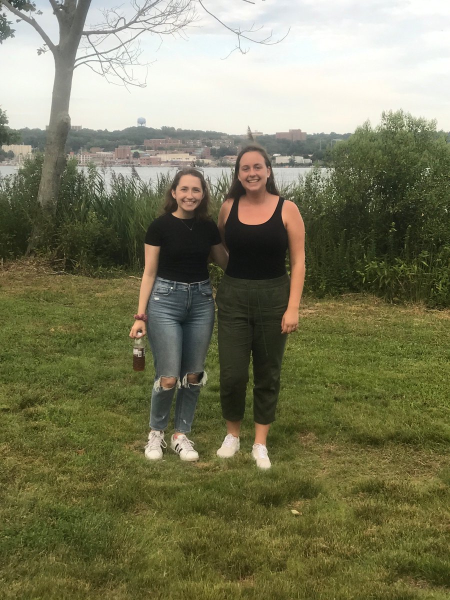 CoCoWoRow's tweet image. This past Friday night - we hosted the 3rd Annual BBQ at the Boathouse!  An awesome evening!