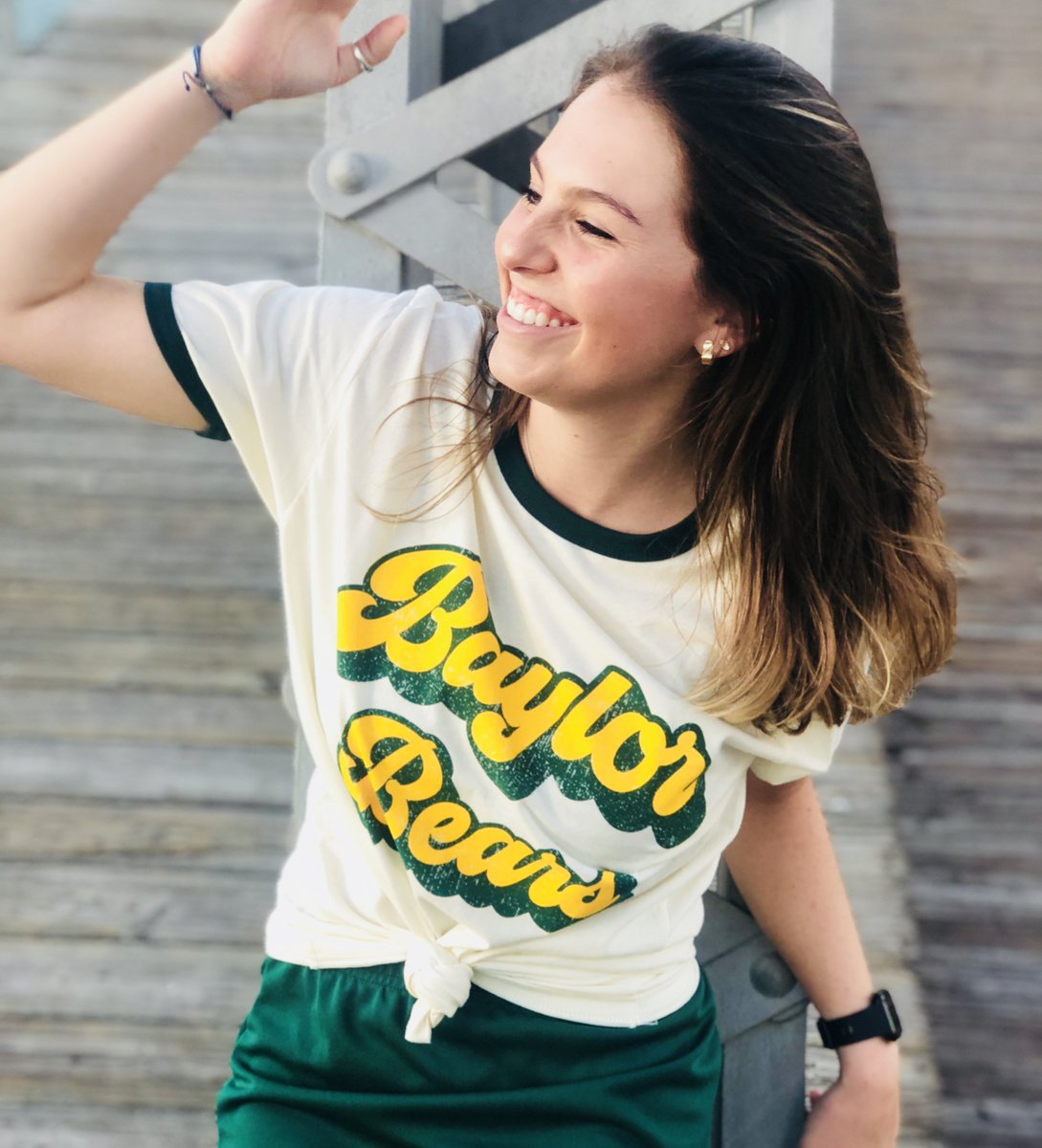 barefootwaco's tweet photo. *Cues September by Earth, Wind, and Fire* 😍 How are you spending your day off this Labor Day? #laxday #goodvibes #shopbarefoot #sicem https://t.co/crEUQWMByh