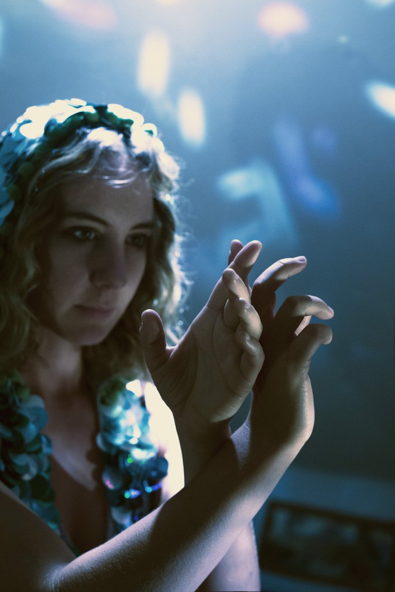 Alt-pop siren <a href="/lylafoy/">Lyla Foy</a> premieres her new single "Try My Heart" 🖤 ow.ly/pMbo30lFhuV