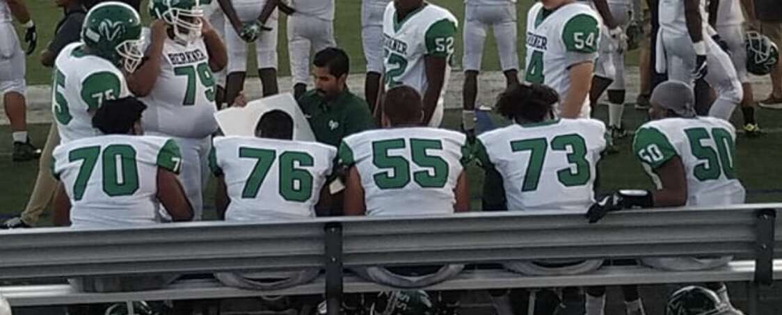 D1Lilzay's tweet photo. Me and my goons🦍🦍😈😈 https://t.co/Q5TkxvDxKH