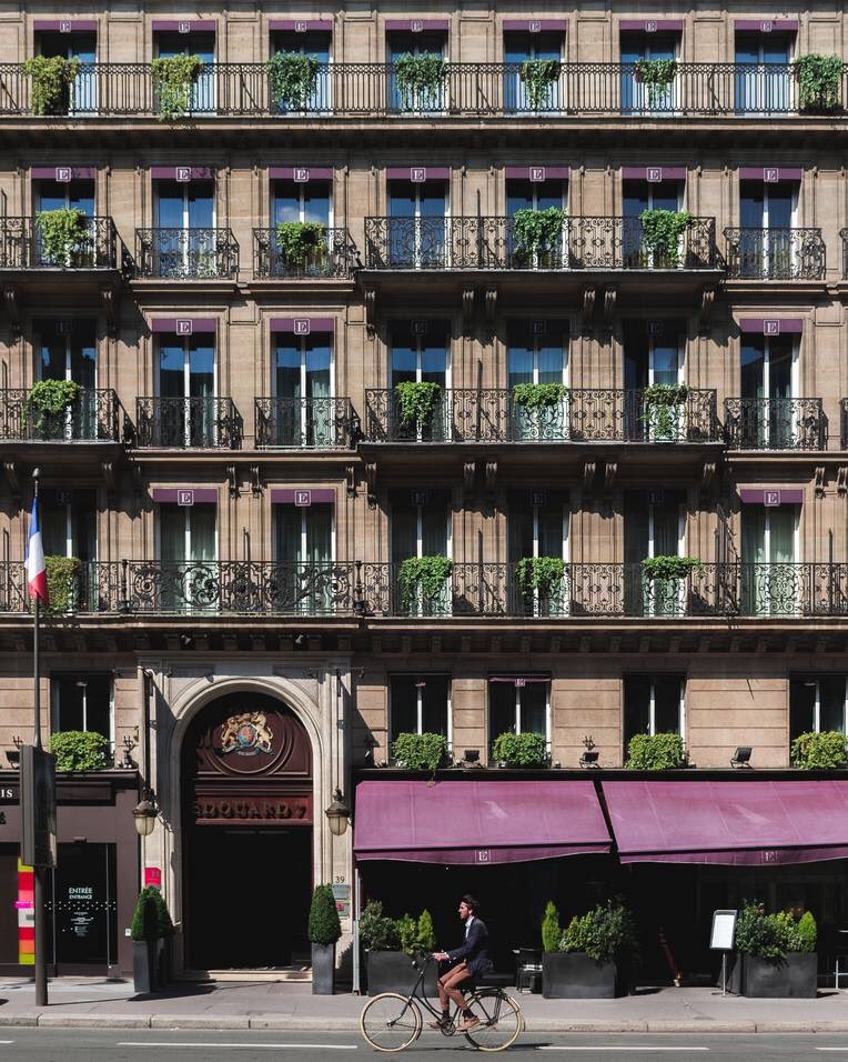 What a beautiful day for a bike ride #hoteledouard7 #bsignaturehotels