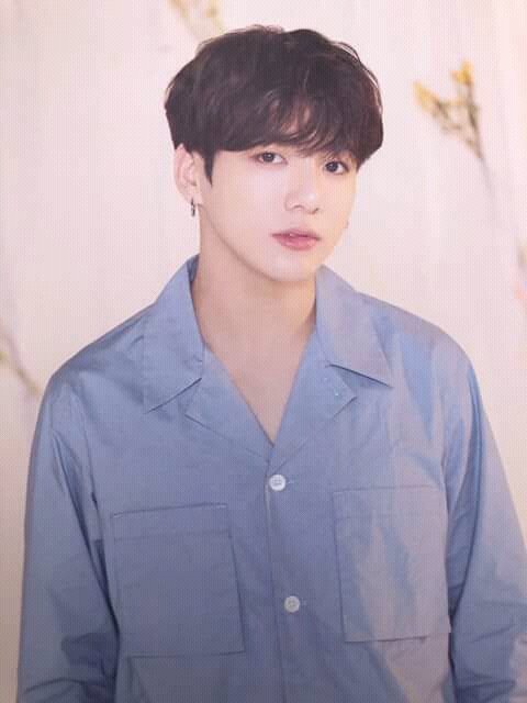 Buihang14's tweet photo. Hahaa nhìn như con ngáo cần @@
#ARMYSelcaDay
#JKst
#JUNGKOOK
#BTS
#BTSARMY https://t.co/GTgHuiUEqe