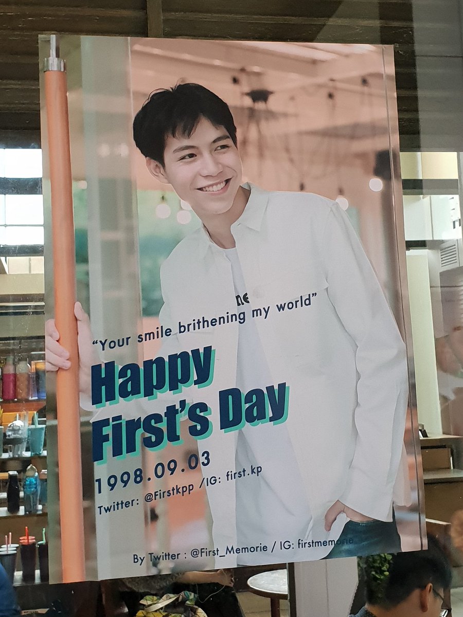 Lovely_Firstkp's tweet photo. 🎂 F I R S T 🎂
@Firstkpp
@First_Memorie
#20thHBDFIRSTDAY
#1stHBDProject
#firstkanaphan
#กองทัพของเฟิร์ส https://t.co/G6pfGhdUfs