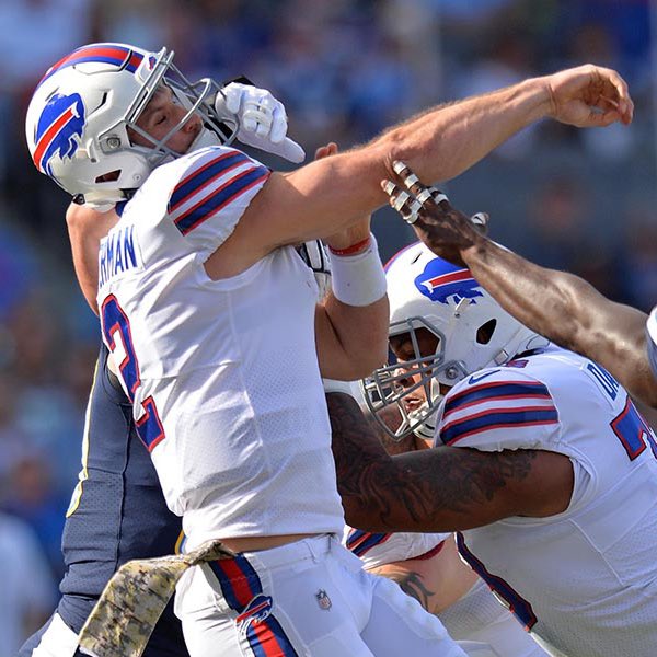 ChuckModi1's tweet photo. 38.4 Nathan Peterman Passer Rating in only two games he played.
109.5: Colin Kaepernick in last 2 games
5 - # INTs Peterman threw in one half
4 - # INTs Kaepernick threw all season
#TakeAKnee #CollusionIsReal https://t.co/FUEx0WVlHn