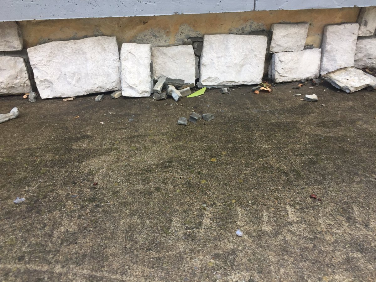 Sodoff_Jen's tweet photo. Been wanting to stream but #whenKIDSdestroyTHINGS https://t.co/Fx6kQnrJTY