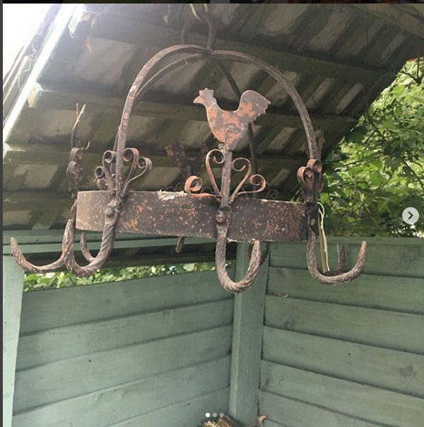 Stop by and see the treasures from Coach House Brocante; one of the traders at #BigBrocante <a href="/Hopfarm/">The Hop Farm</a> September 21-23rd.
Tickets and info here - bit.ly/BigBrocante