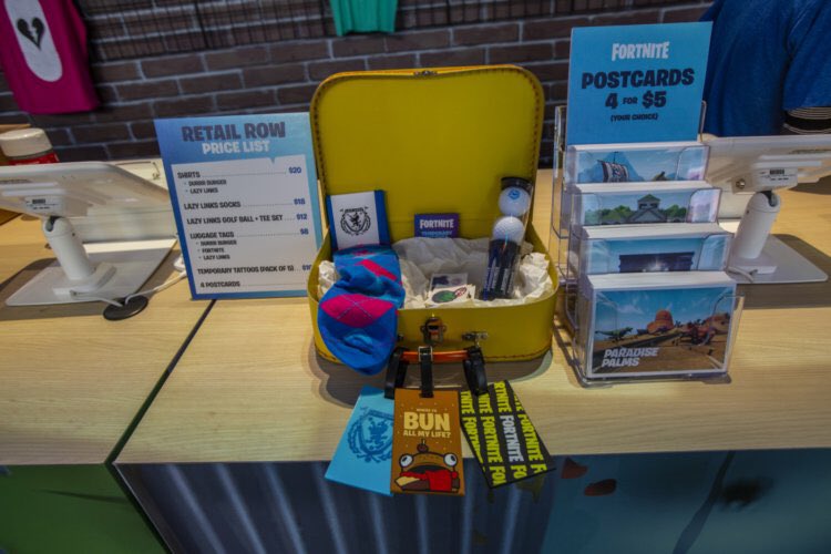 Fortnite's tweet image. It's the last day of #PAXWest2018! 
✔️#SummerSkirmish Grand Finals starts at 11AM PT at the Fortnite Fan Theater or twitch.tv/Fortnite
✔️Last chance to purchase PAX West Exclusive Merch at the Fortnite Fan Theater
✔️Last rounds of Mini Golf to play

See you soon!