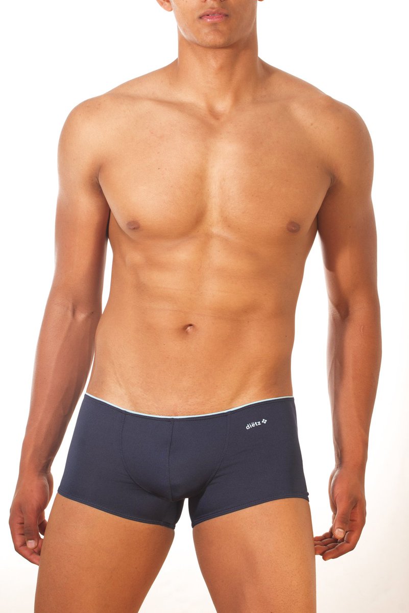 dietzmercado's tweet photo. solo quedan unos poquitos 
si compras hoy uno te regalamos el segundo
azul savon boxer solo talla XG 
https://t.co/MndBBbgW5P
microfibra azul marino y resorte de color en la cintura 
@DietzMx @dietzunderwear https://t.co/49avPJ0A4g