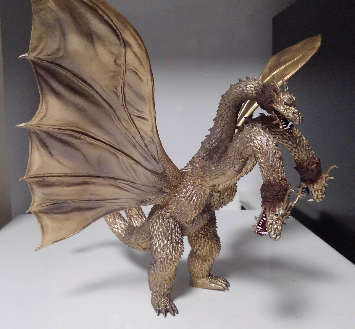 海洋堂ARTPLAにてゴジラに続き「キングギドラRe:イマジネーション」が