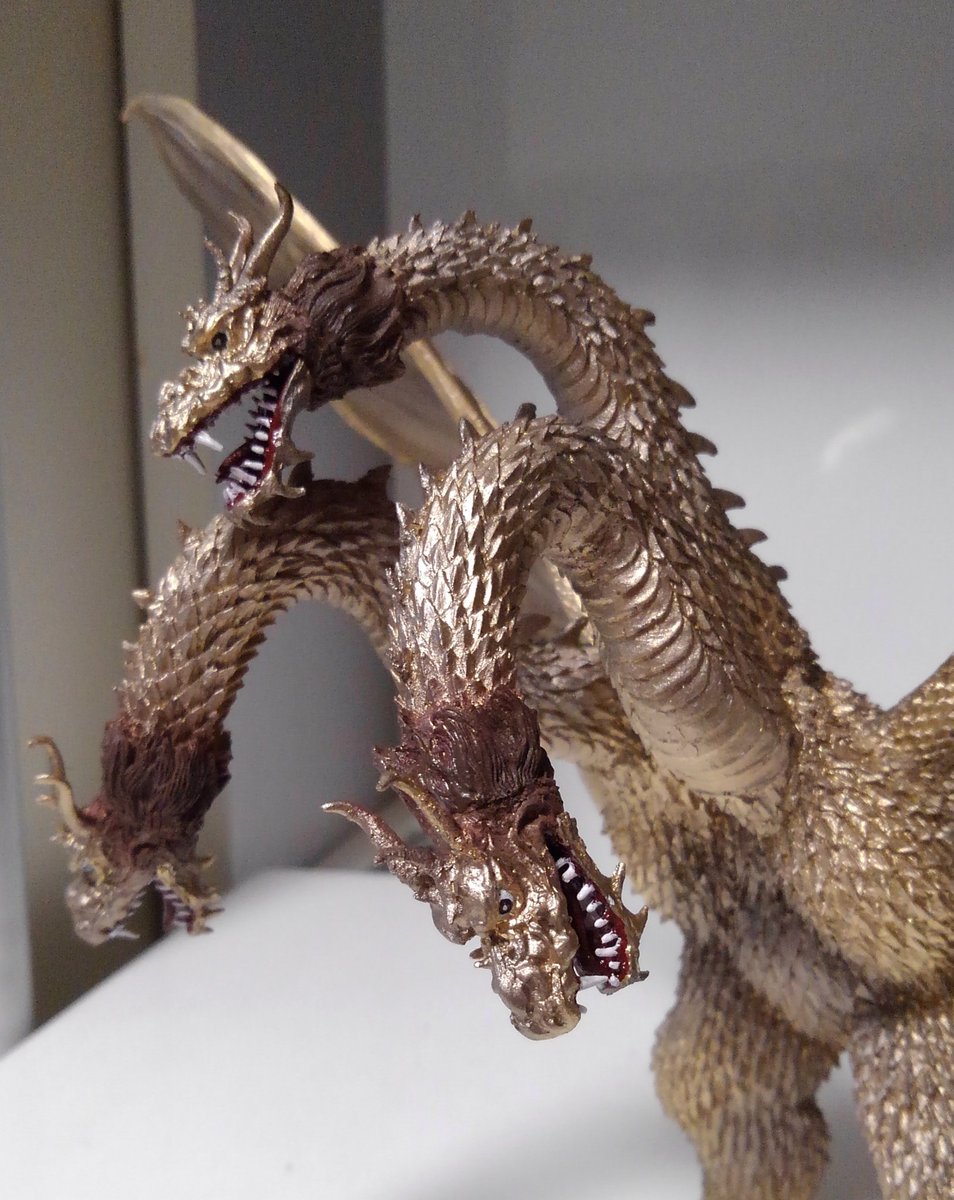 海洋堂 原詠人 1/350 キングギドラ。ジャンク品でしたがなんとか完成