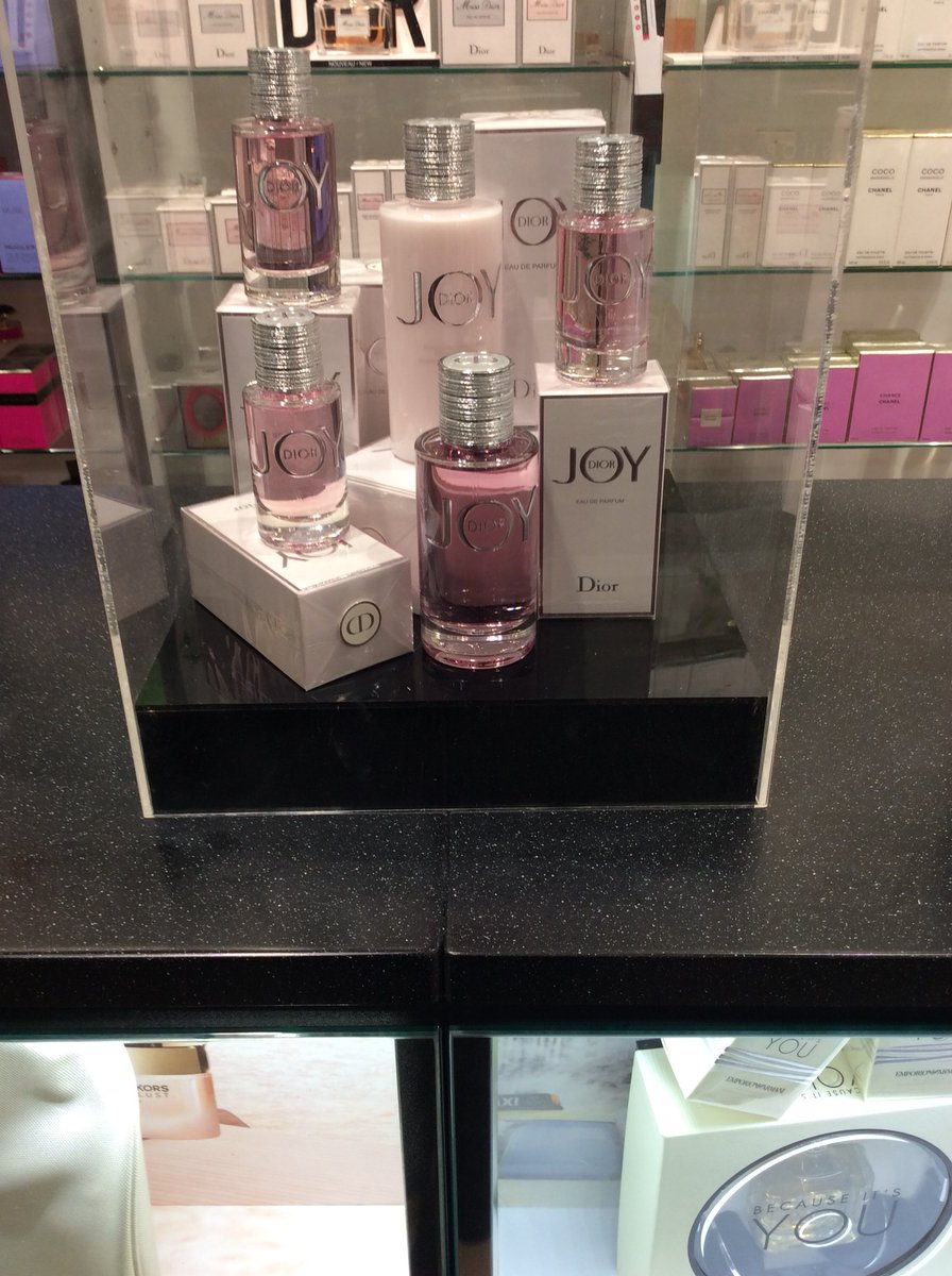 TPS Northampton (@tpsnorthampton) on Twitter photo have you tried the new vibrant, sensual and elegant dior joy? its a must have so why wait any longer?? head down to <a href="/ThePerfumeShop/">theperfumeshop</a> @TheGrosvenorC now to get yours and receive a free gift with a £40 spend. 🎉🎁 <a href="/amurphytps/">Andrea murphy</a> <a href="/avinitlargechic/">Debbie Child</a> <a href="/Deborah260565/">Deborah Jensen</a> have you tried the new vibrant, sensual and elegant dior joy? its a must have so why wait any longer?? head down to <a href="/ThePerfumeShop/">theperfumeshop</a> @TheGrosvenorC now to get yours and receive a free gift with a £40 spend. 🎉🎁 <a href="/amurphytps/">Andrea murphy</a> <a href="/avinitlargechic/">Debbie Child</a> <a href="/Deborah260565/">Deborah Jensen</a>