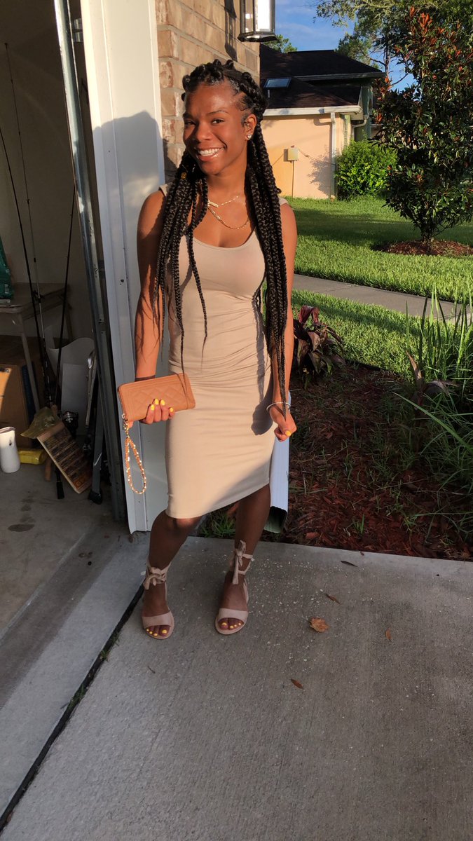 msegood's tweet photo. My youngest @Lil_Hooper_11 will be 18 years old on September 4th! Sheβs also a senior at FPC and will graduate in 2019. ππ ππΎββοΈ#timeismovingfast https://t.co/7Tc9ZAIde4