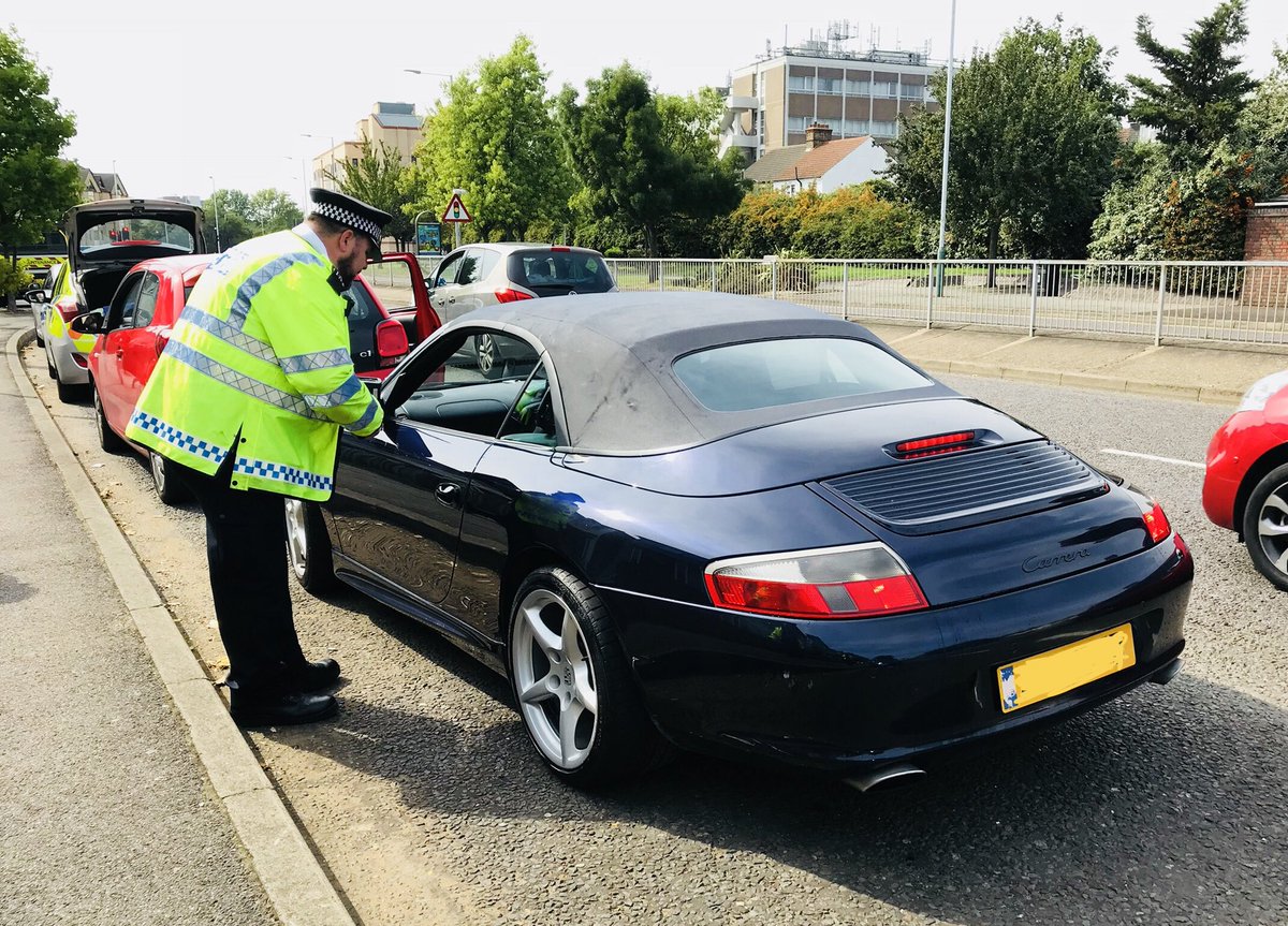 MPSHavering's tweet photo. 7 vehicles stopped today by #stthavering for speeding in a 30Mph zone, 7 tickets issued. Top speed of 49Mph  #OpSafeway @MPSRTPC https://t.co/Kji6peO29t