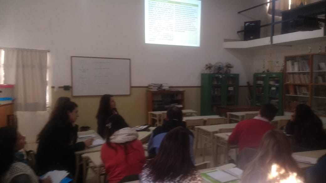 MarielVechiarto's tweet photo. Asistencia Técnica .Articulacion CIIE.ETR , Marcela Benítez. Acompañamiento a escuelas: Rúbricas y lista de cotejo https://t.co/CoD6VDe1mI