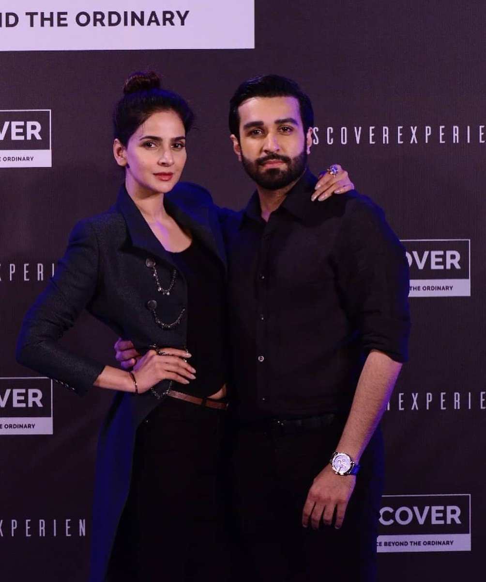 SQaddicts's tweet photo. You can never go wrong with black! ππ #SabaQamar and #AzfarRehman spotted at the party hosted by #MintPR last night in #Karachi
#DiscoverExperience #MintEvents
https://t.co/Ifj7eahOY0 https://t.co/LvuEpjfct7