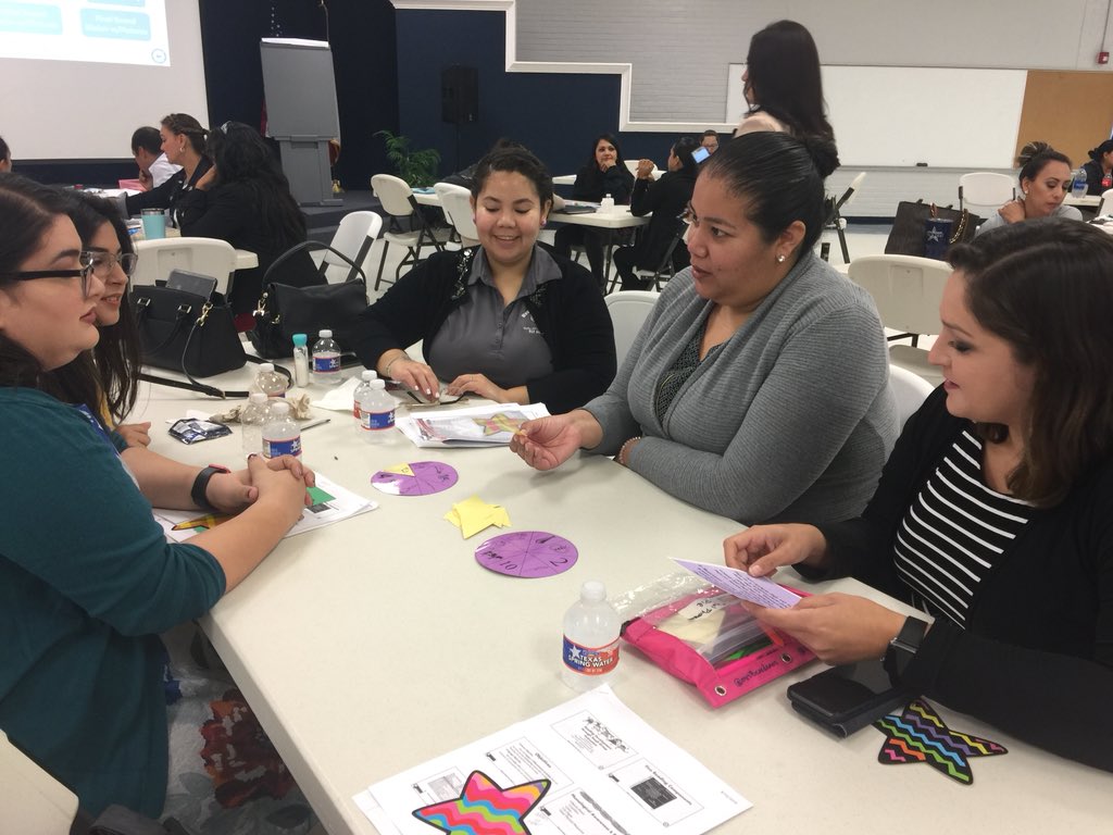 ESC1Brownsville's tweet photo. Early Childhood teachers from @WeslacoISD collaborate and engage in activities to develop phonological awareness in their students as the foundation to reading. #RegionOneEducatorsCollaborate @RegionOneESC @mrsbcardenas @domenica_vela https://t.co/I0LYmkeKUf