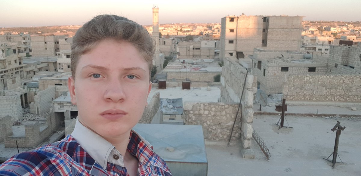 Today is my birthday, I will not be able to celebrate it because of the situation in which my country is going through war, destruction and murder. I hope this year will be a beautiful year for me and the #children of #Syria.
#I_love_you_my_friends🌺😁