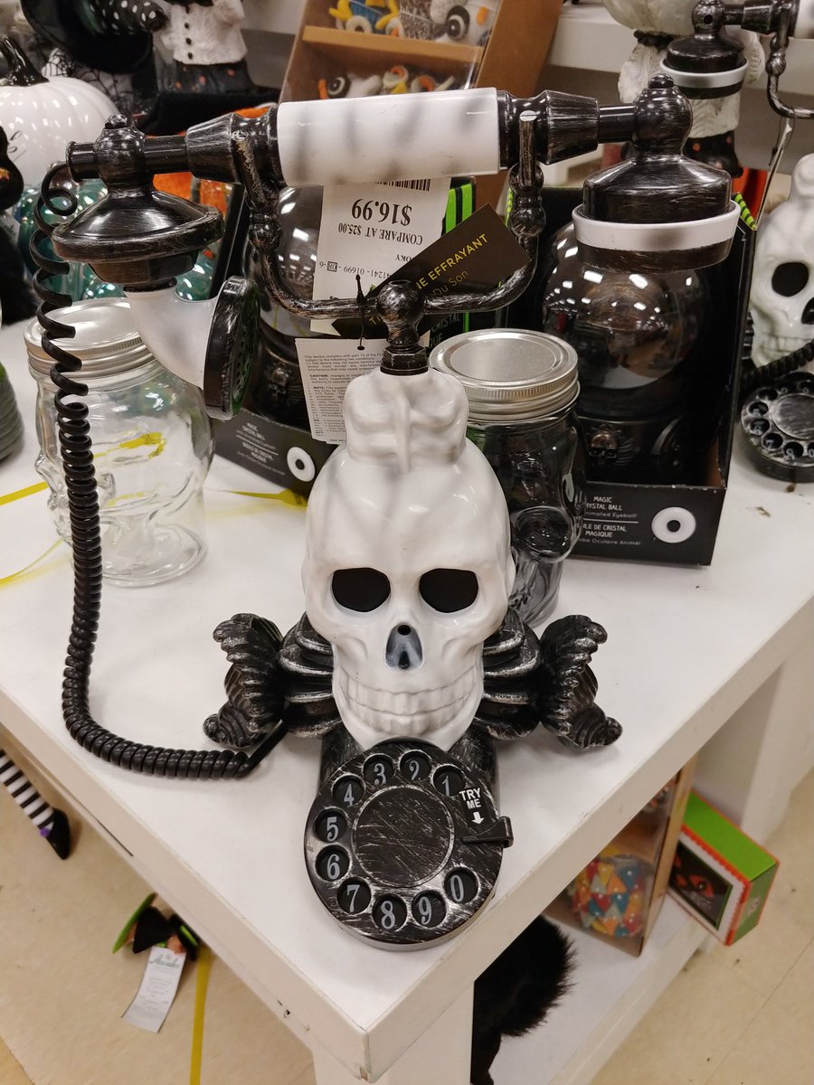 pomara_matt's tweet image. WOW that @CiscoCollab really makes cool phones! @Kirill_CoreBTS Does this do video also? #CiscoUC @lancecunningham